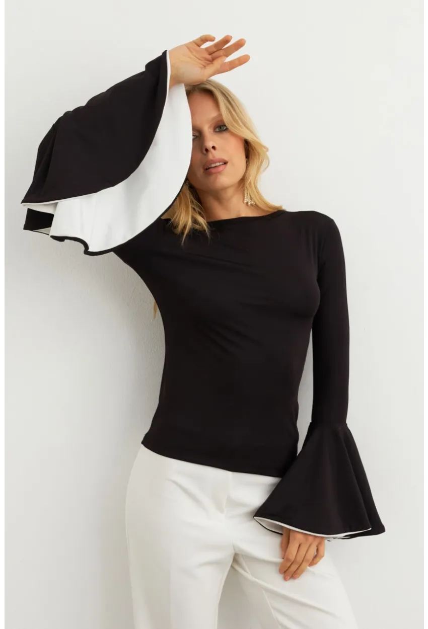 Kadın Siyah Kontrast Çan Kollu Bluz EY3013