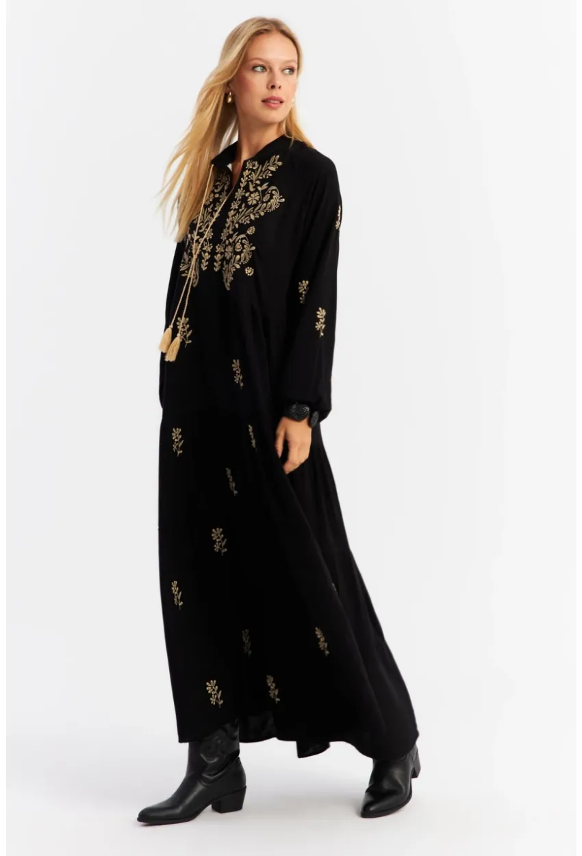 Kadın Siyah Kordon Detaylı Nakışlı Maxi Elbise MALO5