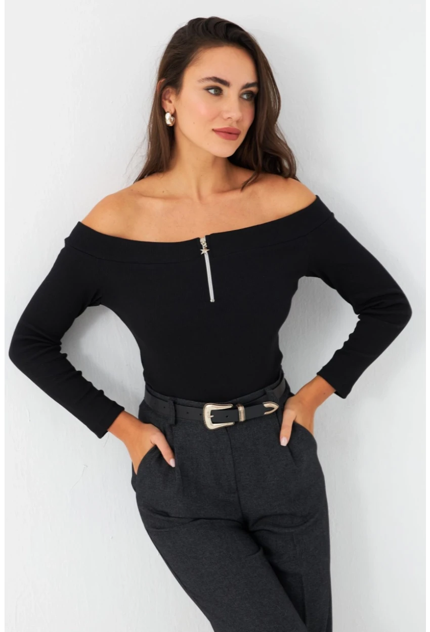 Kadın Siyah Madonna Yaka Kaşkorse Bluz TF40