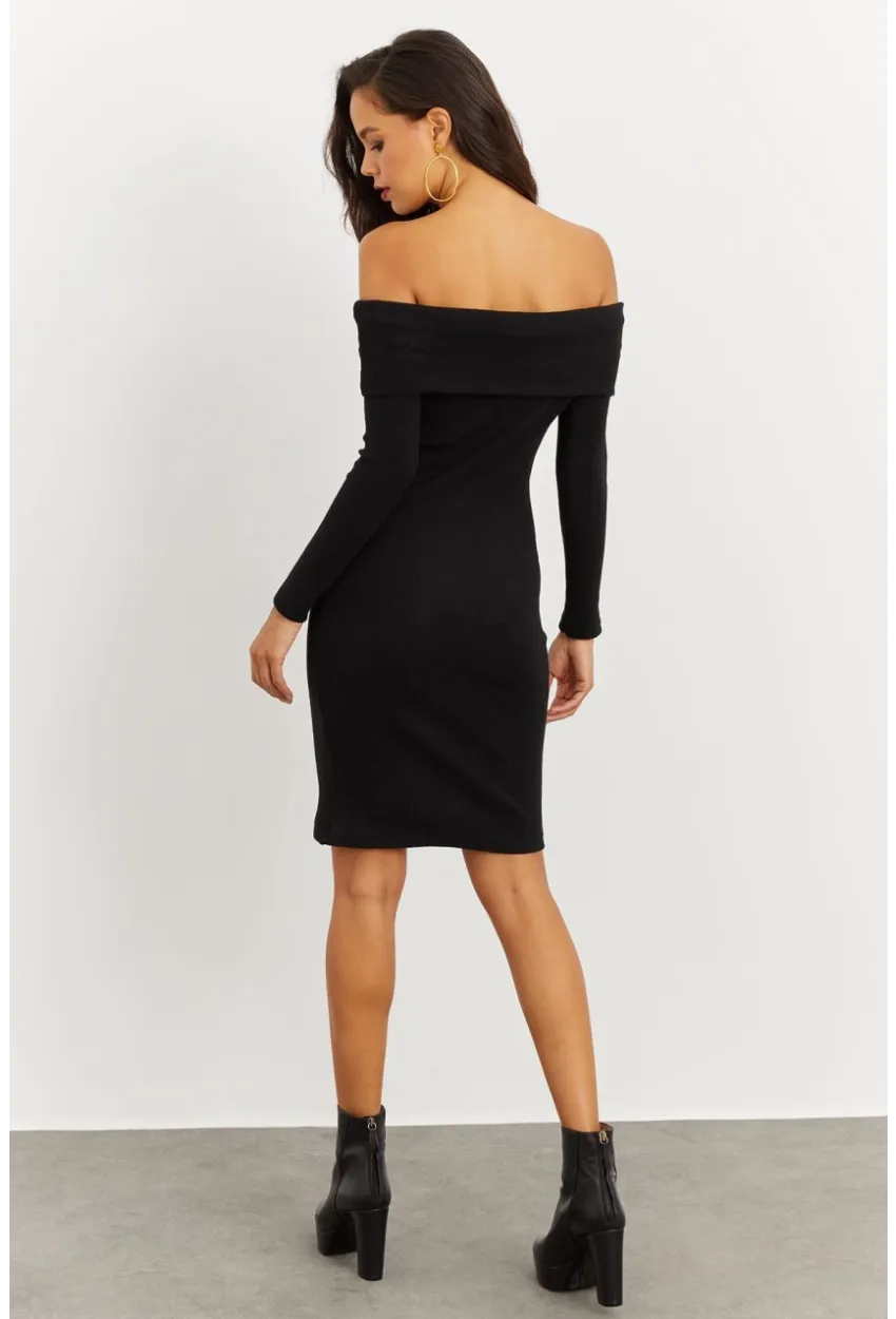 Kadın Siyah Madonna Yaka Kaşkorse Elbise CG272