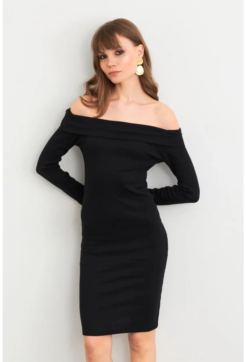 Kadın Siyah Madonna Yaka Kaşkorse Midi Elbise ALB3690