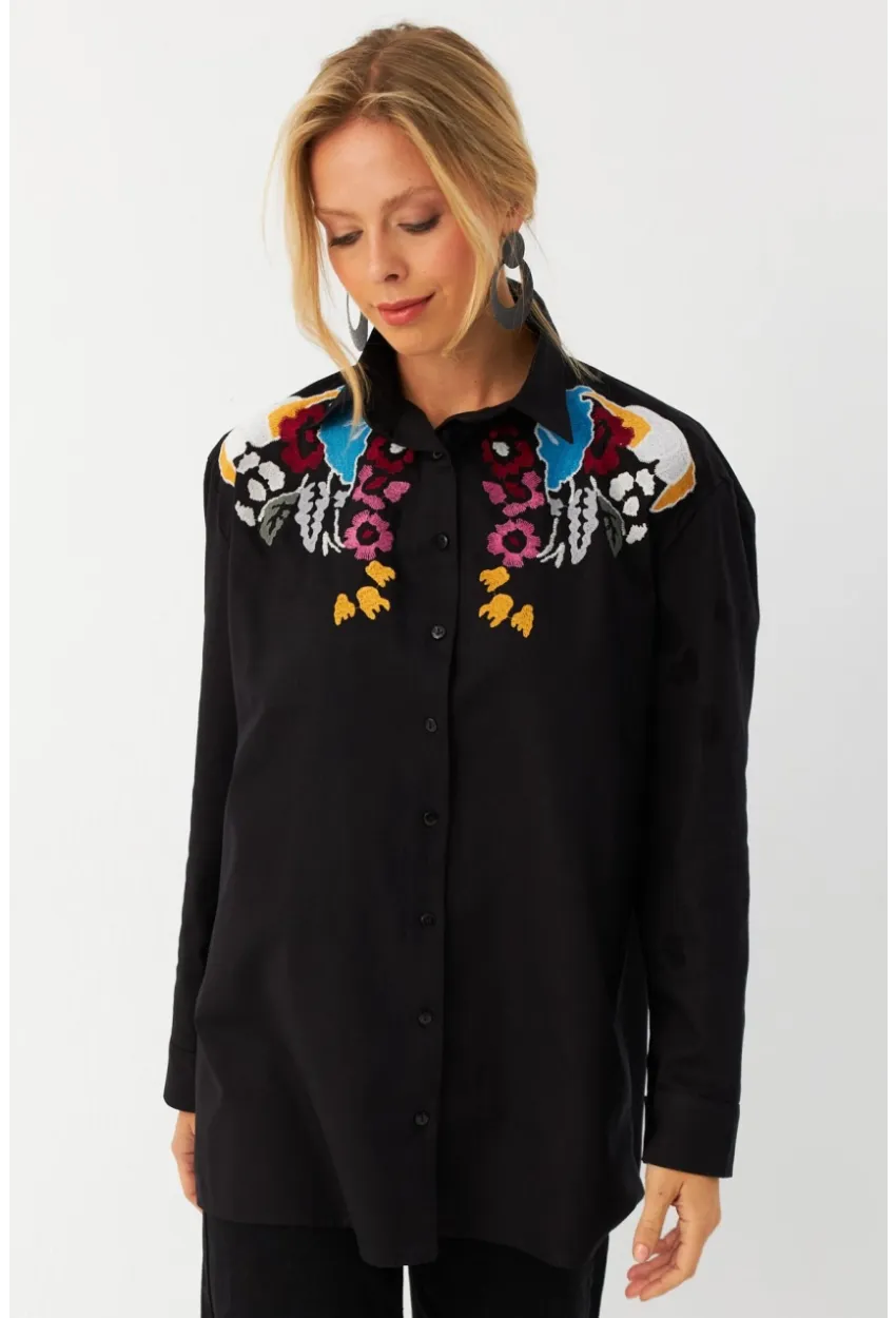 Kadın Siyah Nakışlı Gömlek MQS0063