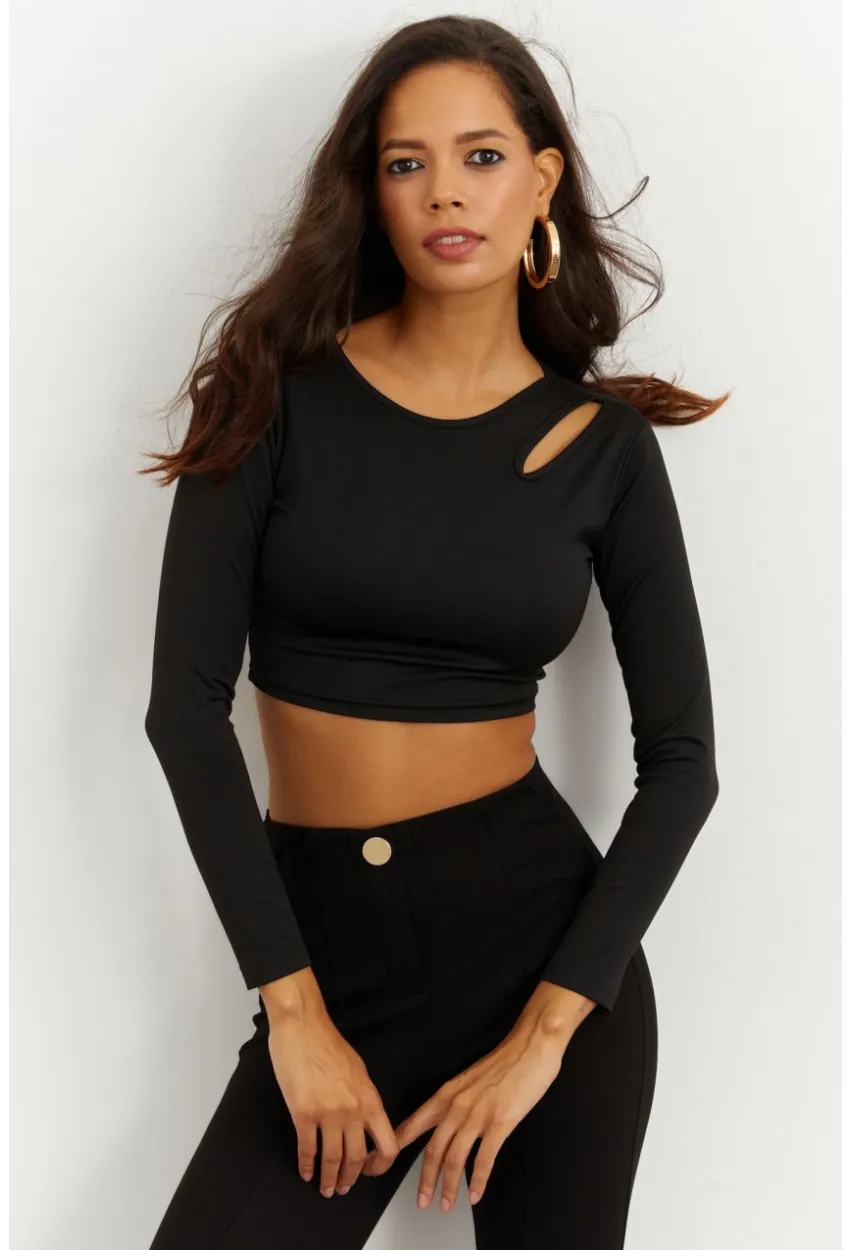 Kadın Siyah Omuz Pencereli Crop Bluz CG262