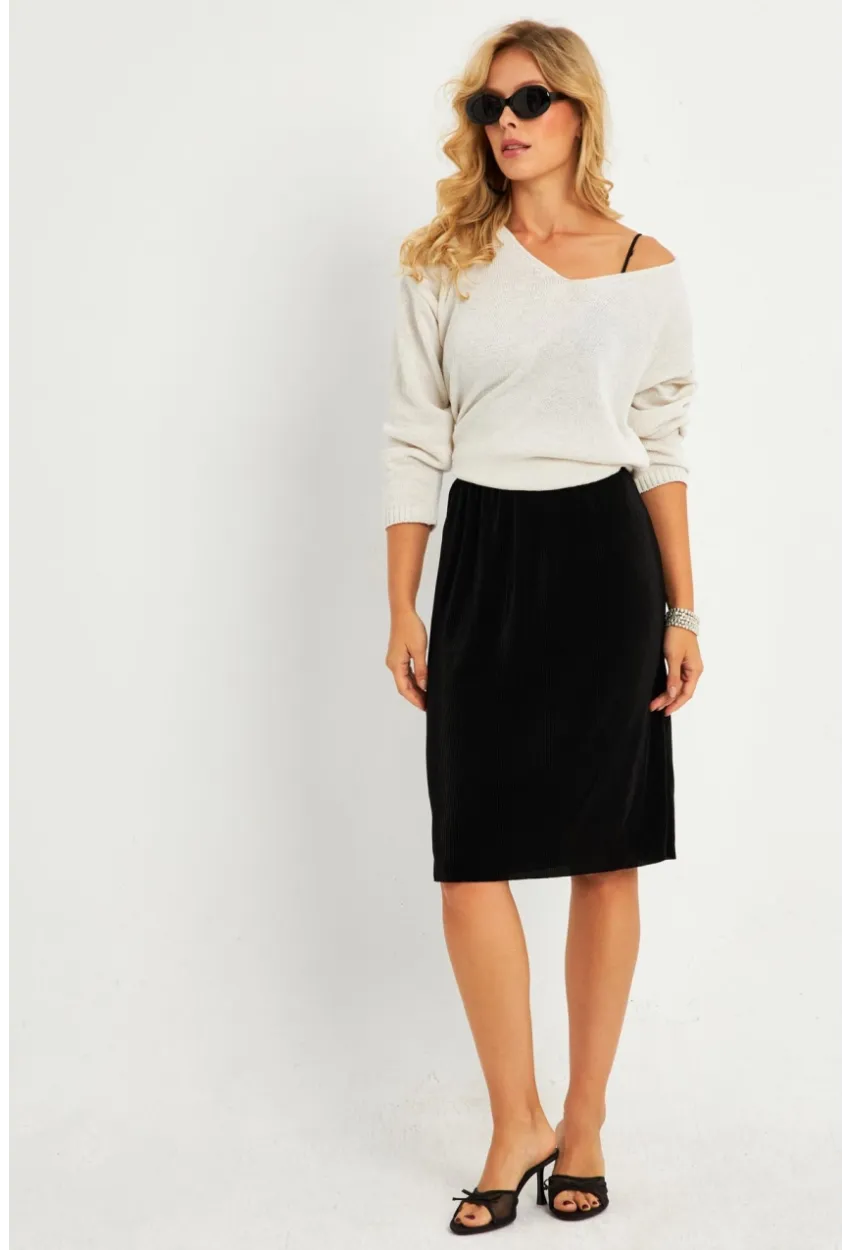 Kadın Siyah Pileli Beli Lastikli Etek TF06