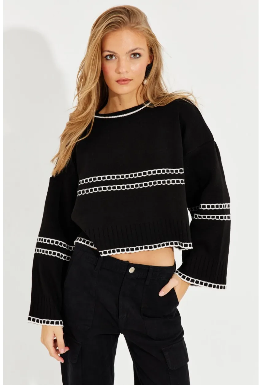 Kadın Siyah Salaş Triko Kısa Kazak YZ518