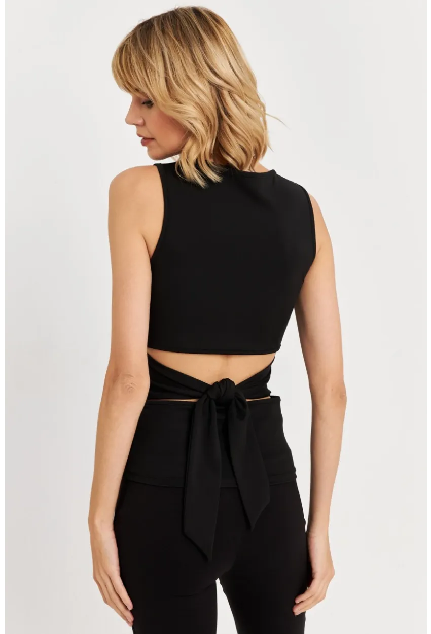 Kadın Siyah Sırt Dekolteli Bluz TF71