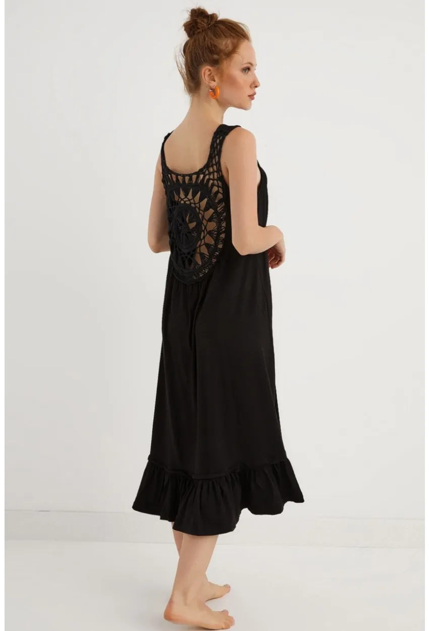 Kadın Siyah Sırt Detaylı Kolsuz Midi Elbise BK1216