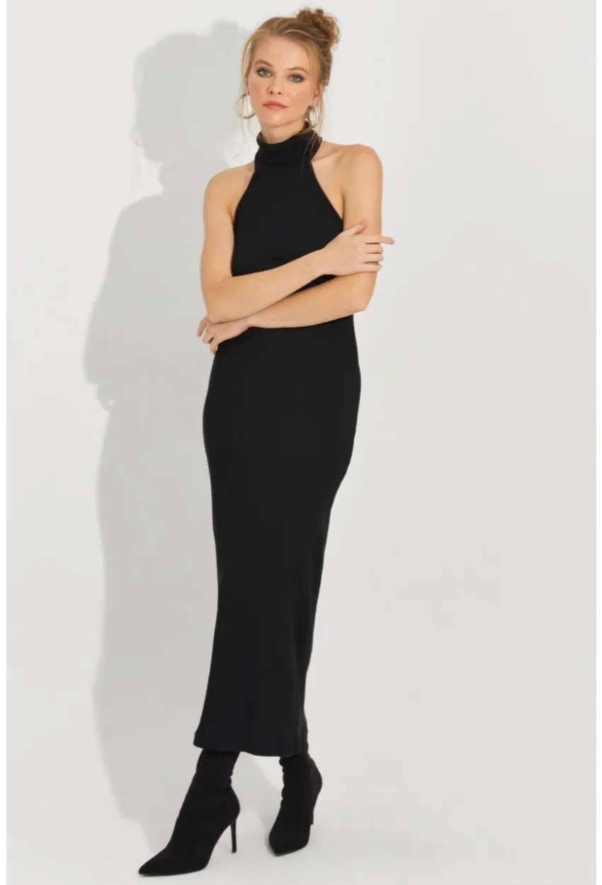 Kadın Siyah Sırtı Açık Kolsuz Kaşkorse Maxi Elbise EY2589