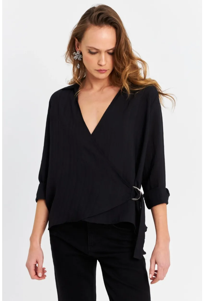 Kadın Siyah Tokalı Kruvaze Gömlek MRS15744