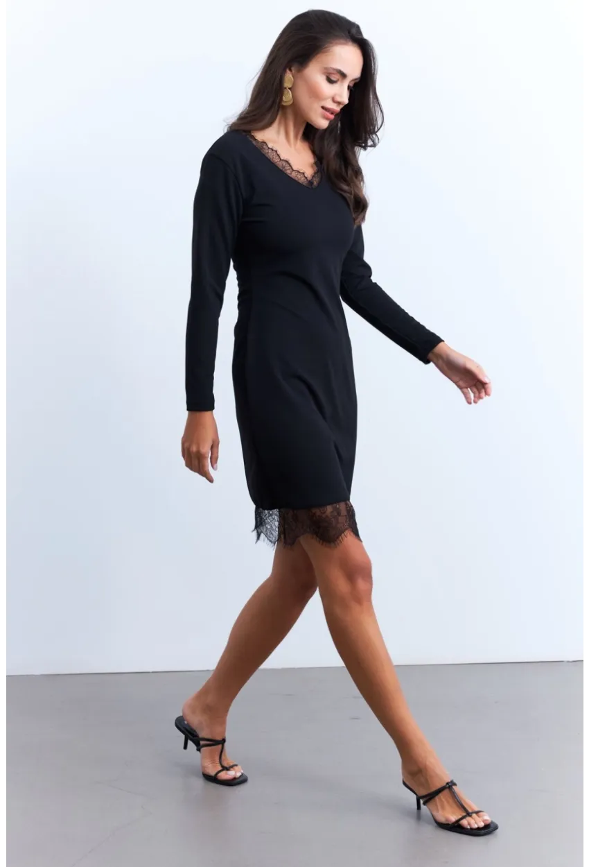 Kadın Siyah Tül Detaylı Midi Elbise ST840