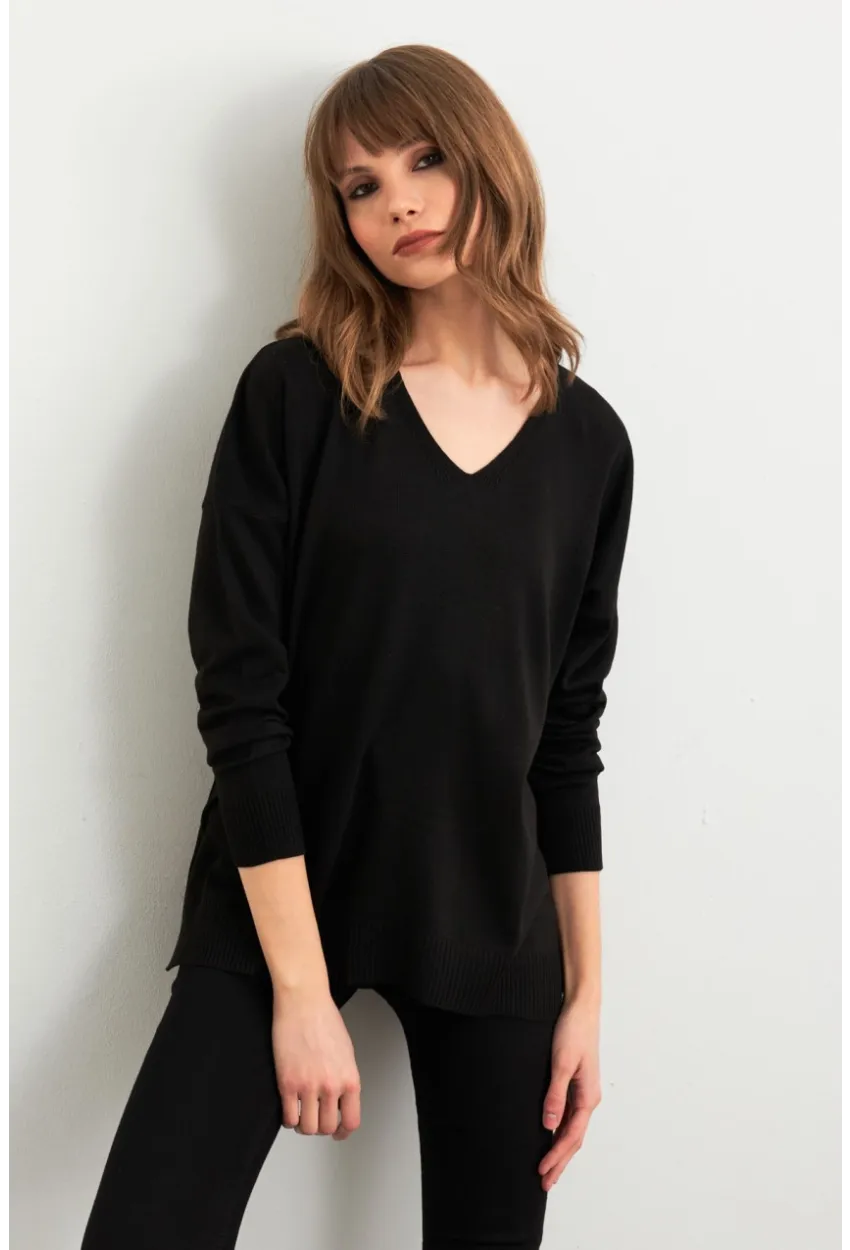 Kadın Siyah V Yaka Triko Kazak YİL549