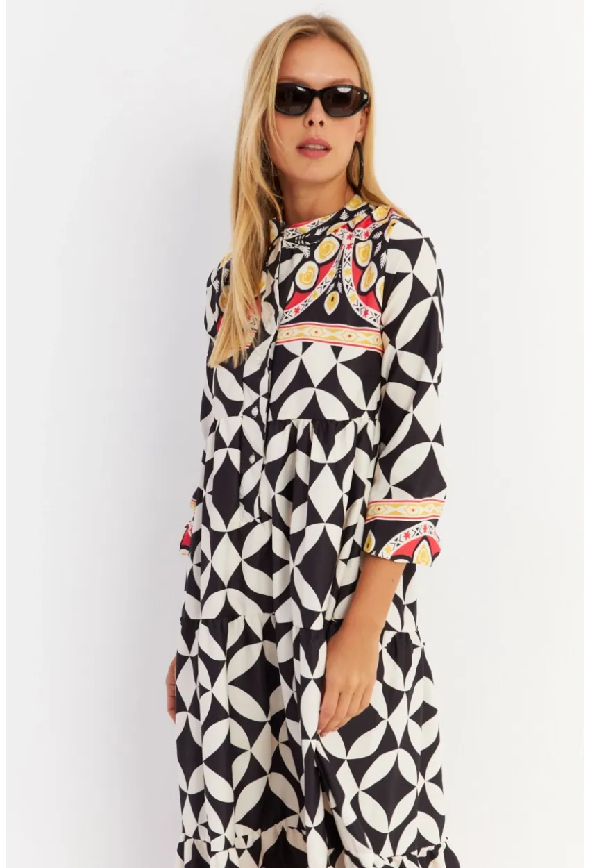 Kadın Siyah Volanlı Desenli Maxi Elbise MYLE14