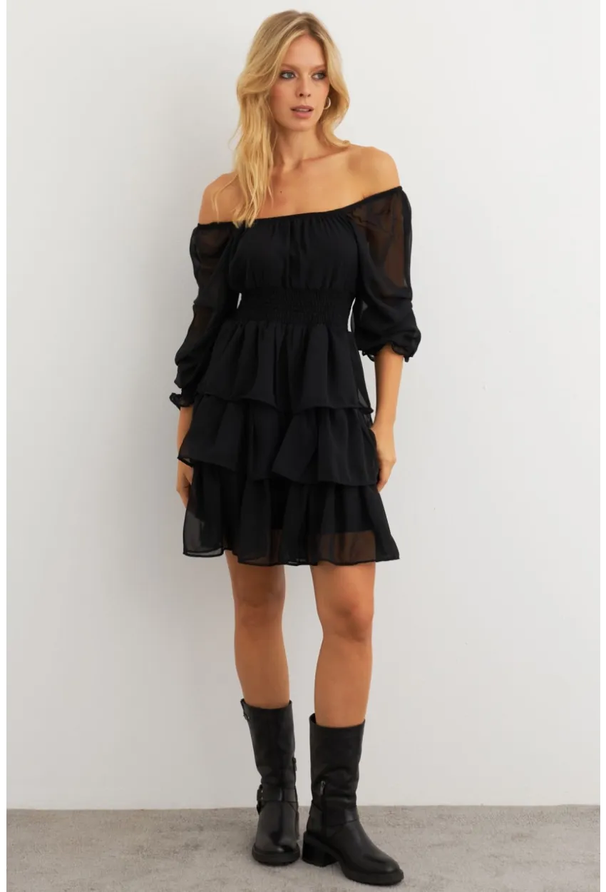 Kadın Siyah Volanlı Şifon Mini Elbise KSD2831