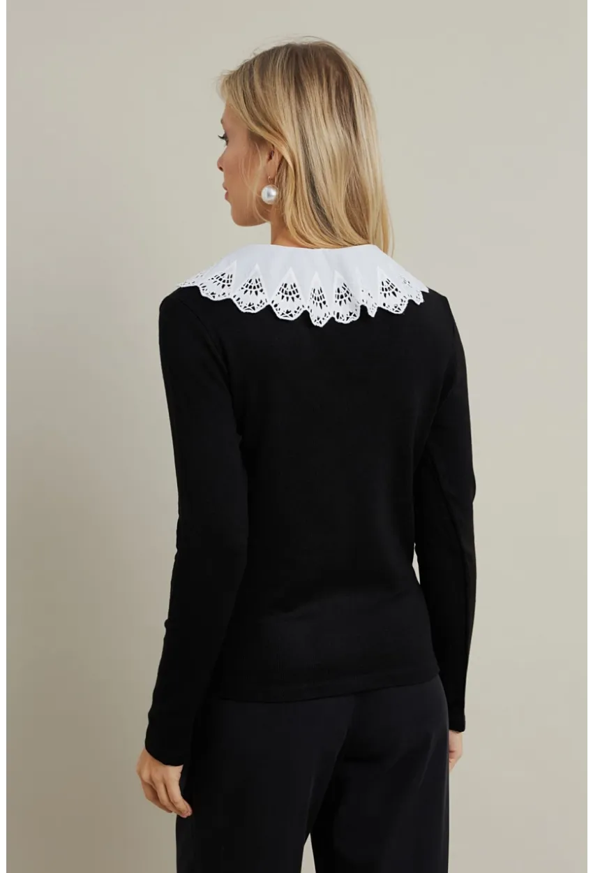 Kadın Siyah Yaka Detaylı Bluz MQS5046