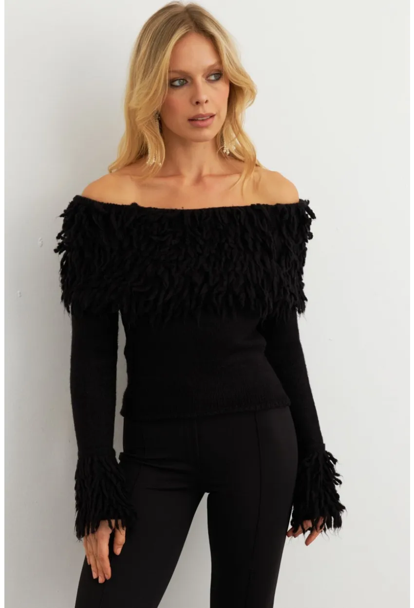 Kadın Siyah Yakası Sakallı Madonna Bluz KZ542