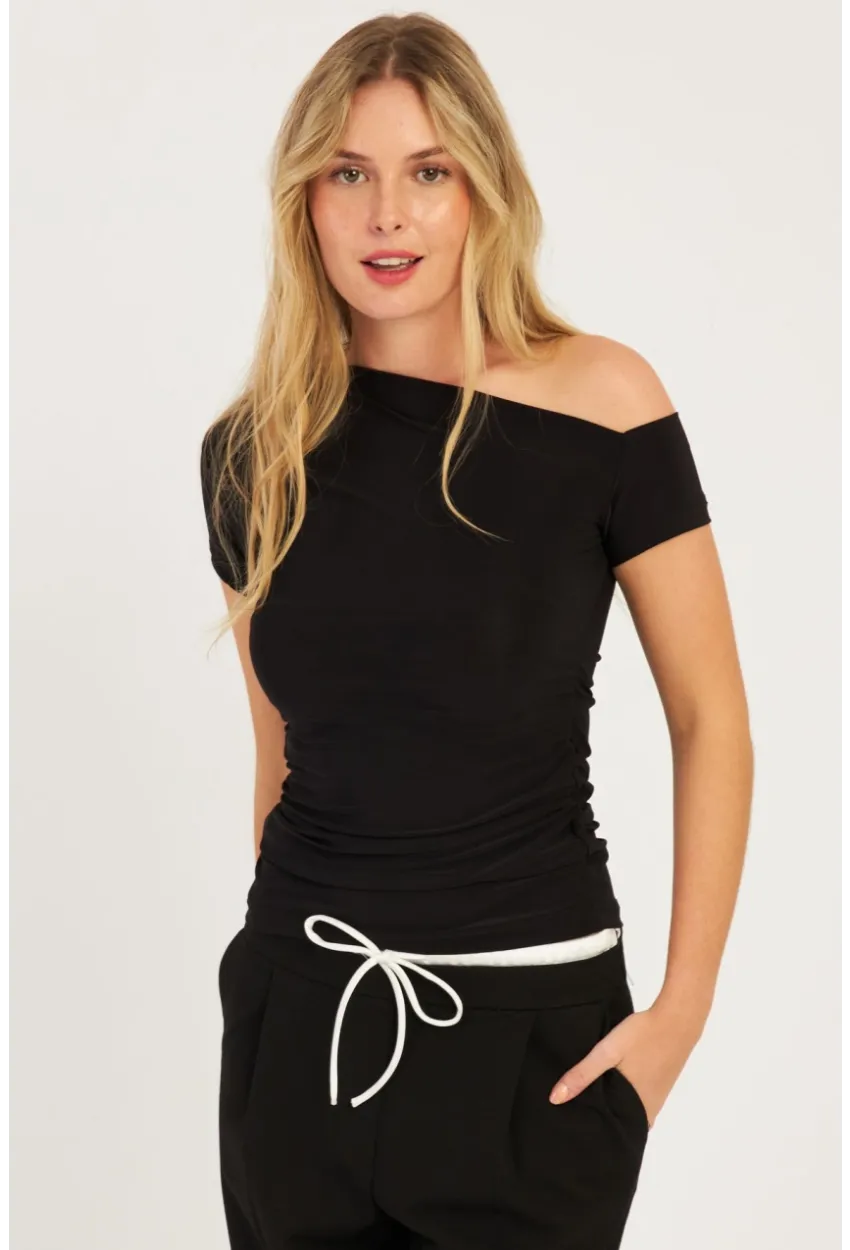 Kadın Siyah Yanları Büzgülü Bluz YZ1017