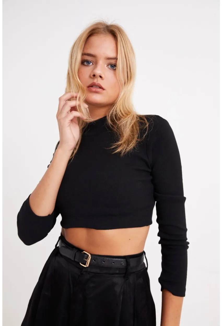 Kadın Siyah Yarım Balıkçı Crop Bluz CG113