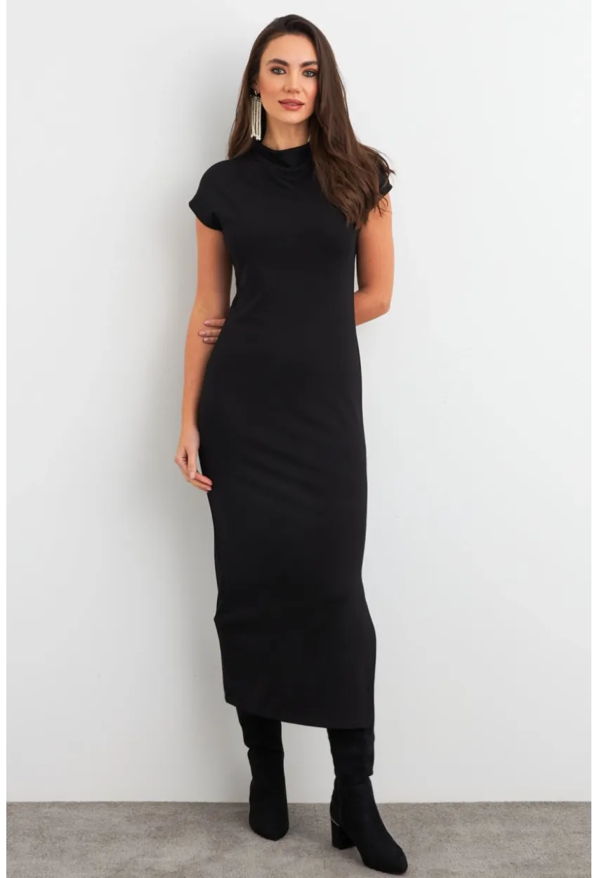Kadın Siyah Yırtmaçlı Basic Midi Elbise AYD408