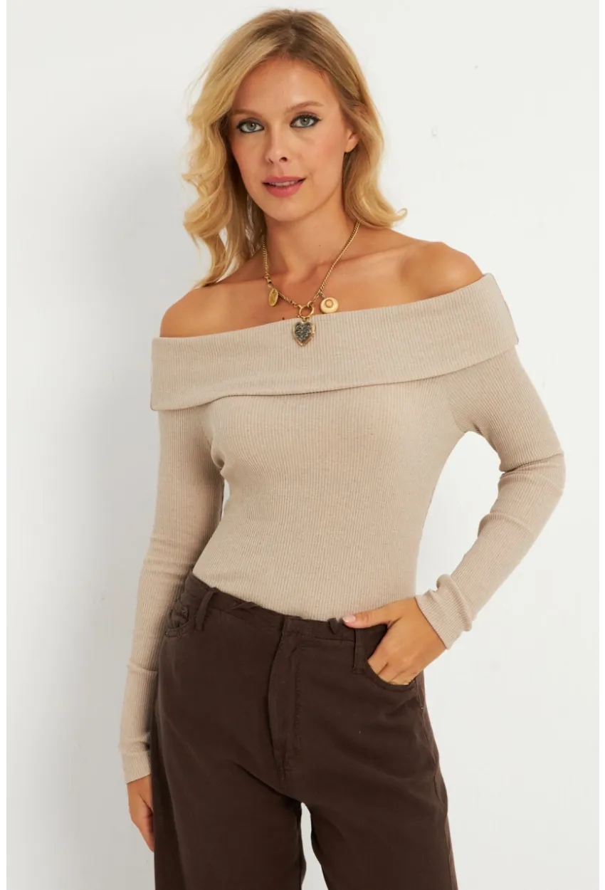 Kadın Taş Madonna Yaka Kaşkorse Bluz XL2210