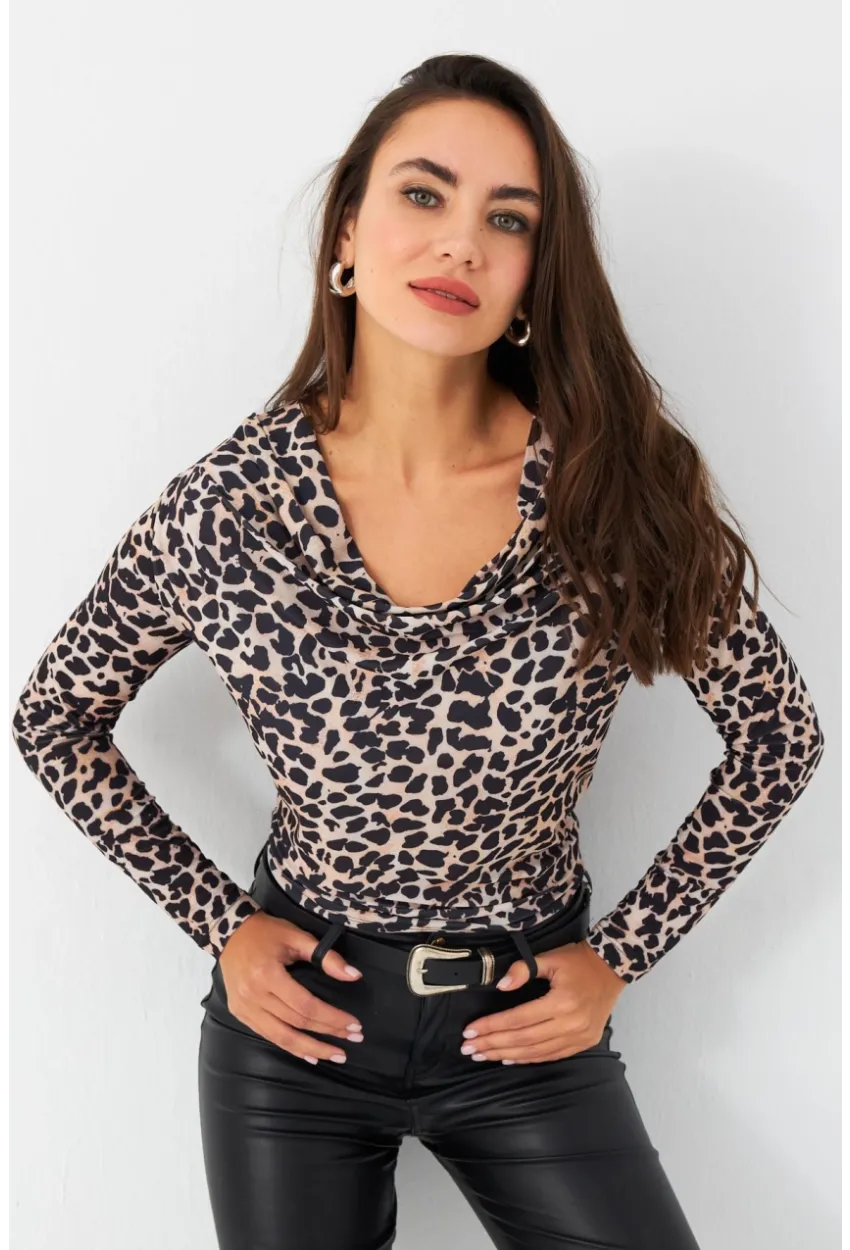 Kadın Taş-Siyah Degaje Yaka Leopar Bluz LPP1234