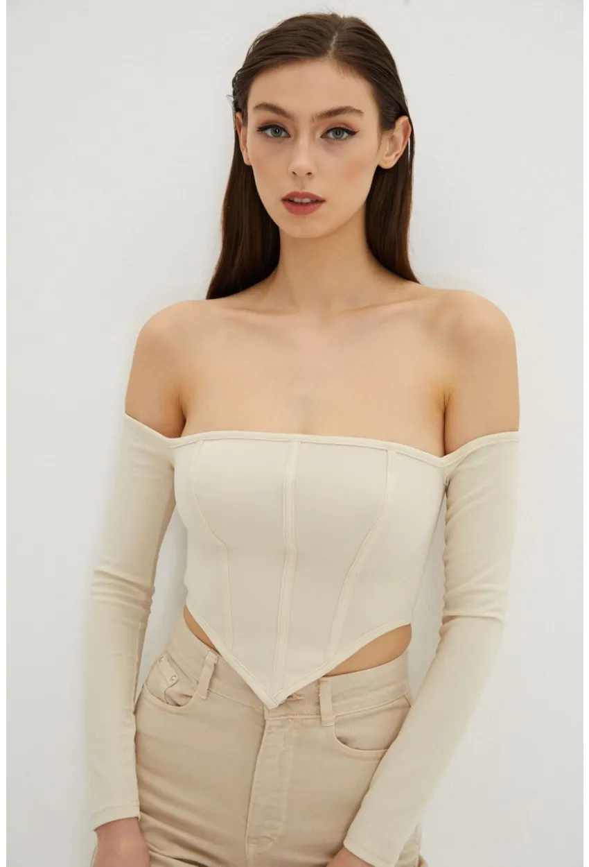 Kadın Vanilya Sırt Fermuarlı Crop Bluz B518