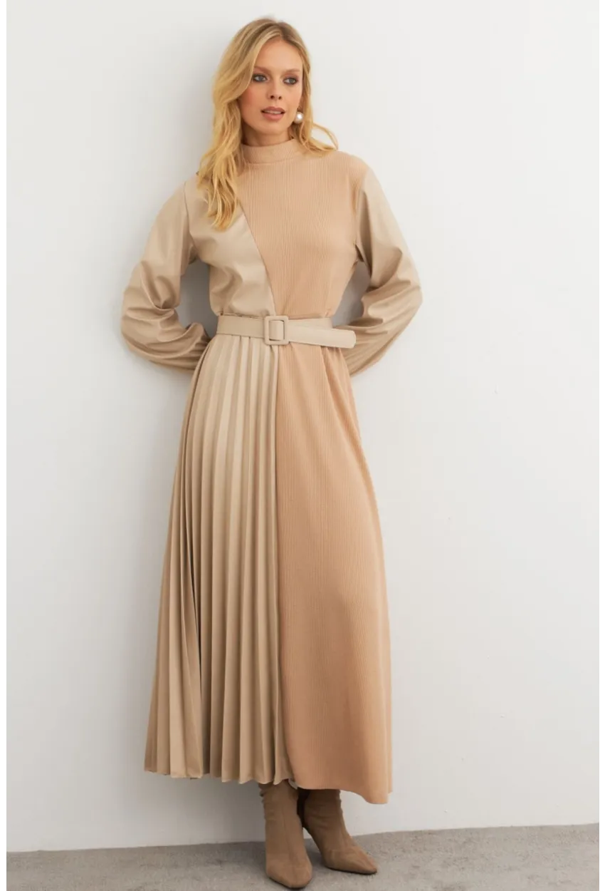 Kadın Vanilya Suni Deri Bloklu Pilili Maxi Elbise MALZ100