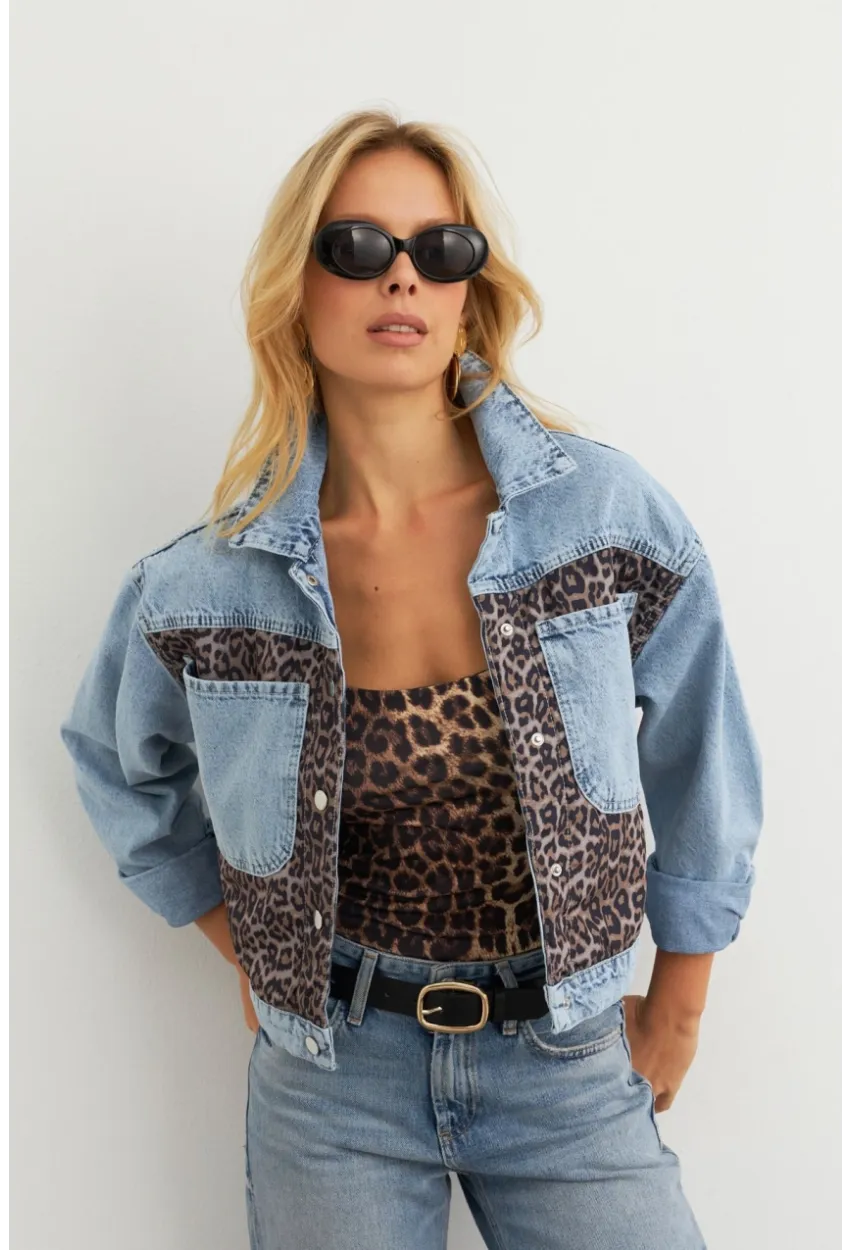 Kadın Açık-Mavi Bloklu Leopar Denim Ceket KAM300
