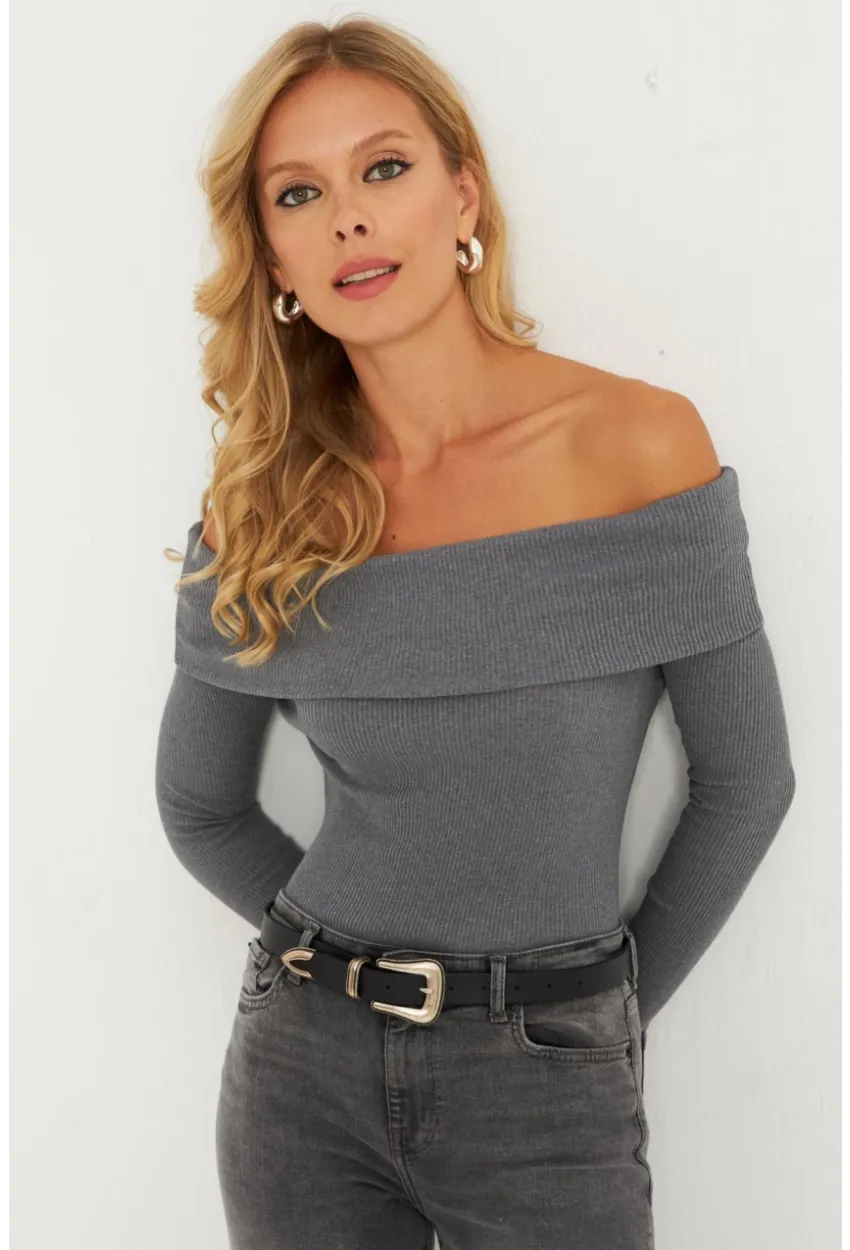 Kadın Antrasit Madonna Yaka Kaşkorse Bluz XL2210