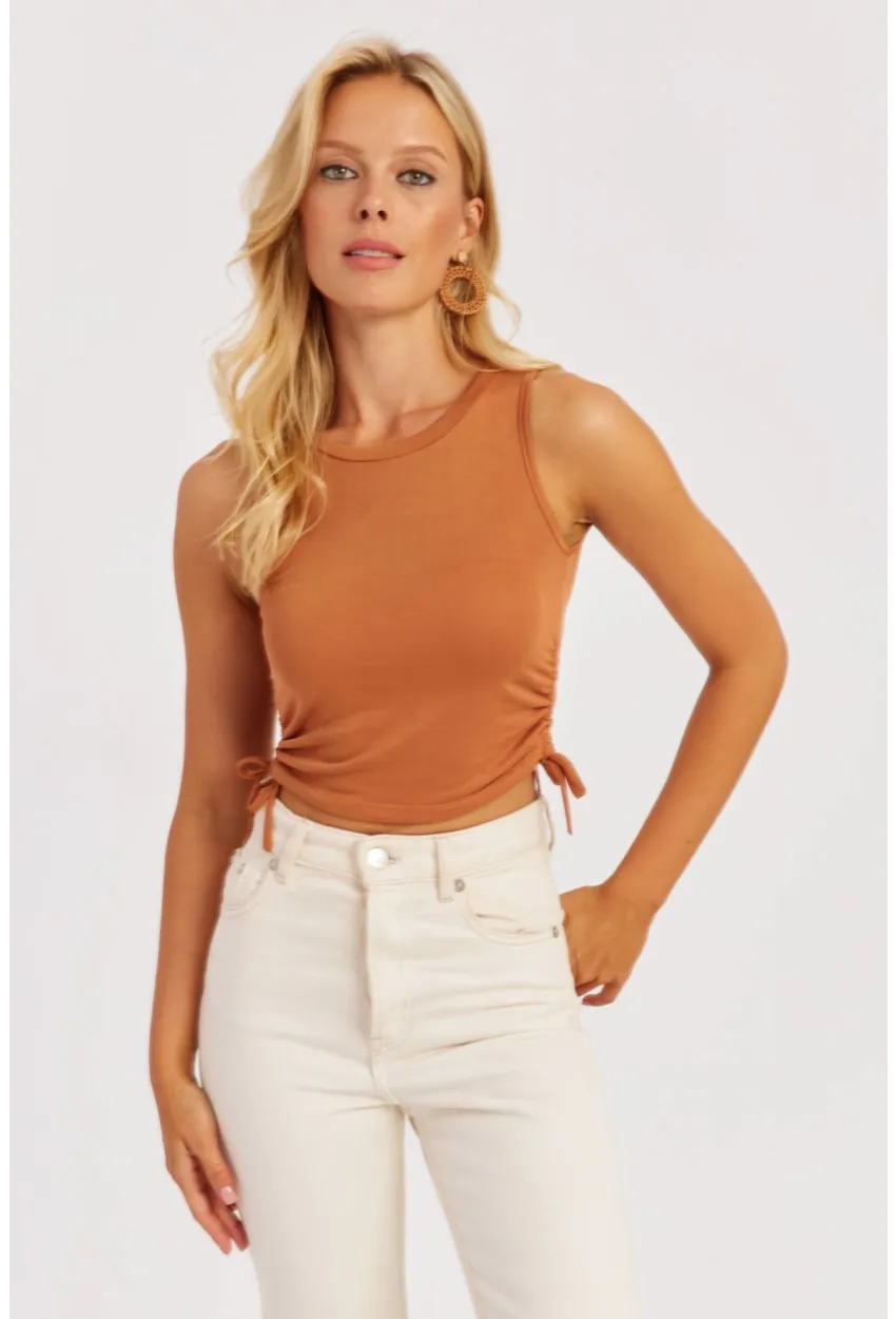 Kadın Badem-Çağla Yanları Bağcıklı Kolsuz Bluz MK09