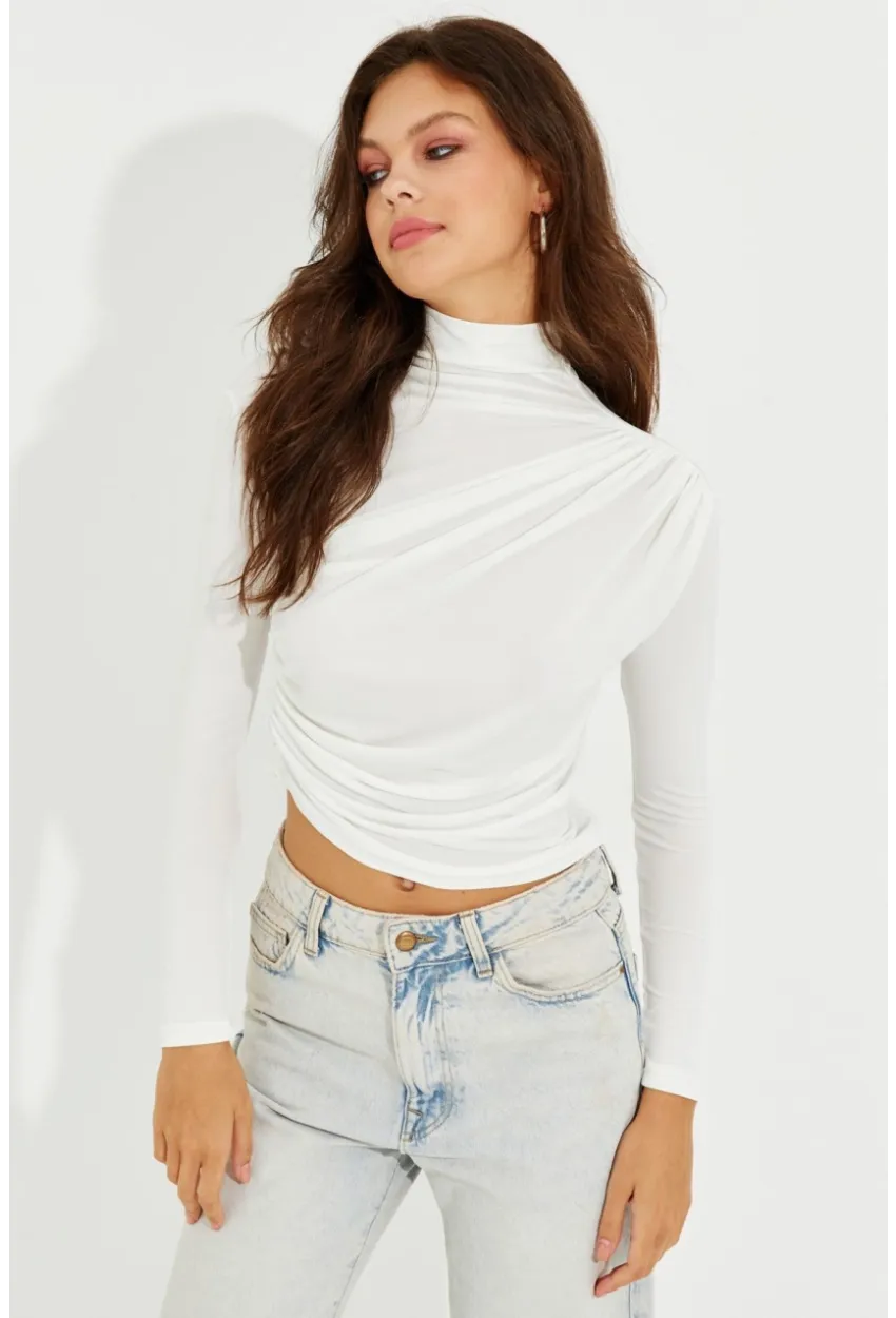 Kadın Beyaz Drapeli Bluz LPP1226