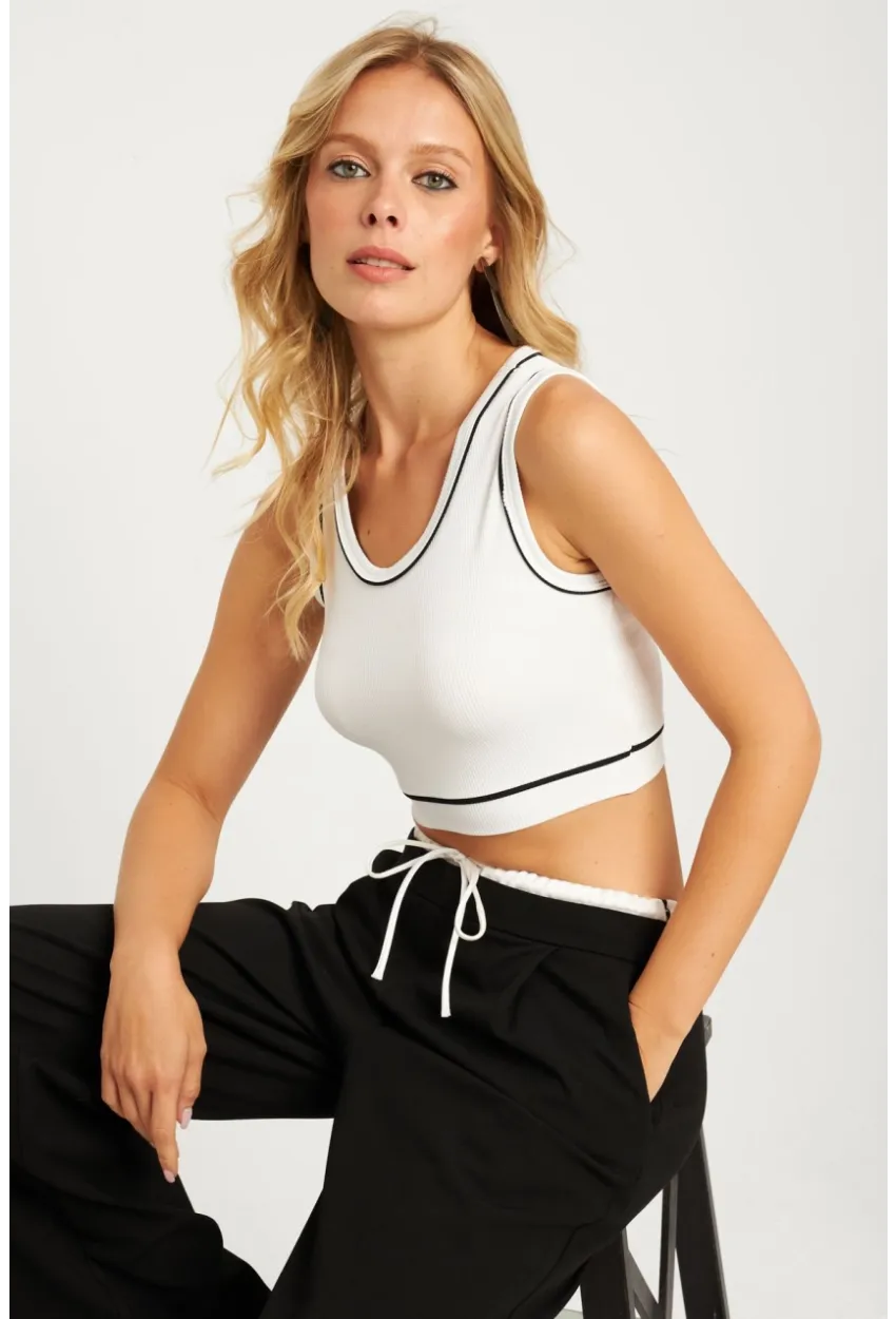 Kadın Beyaz Fitilli Crop Bluz CG359