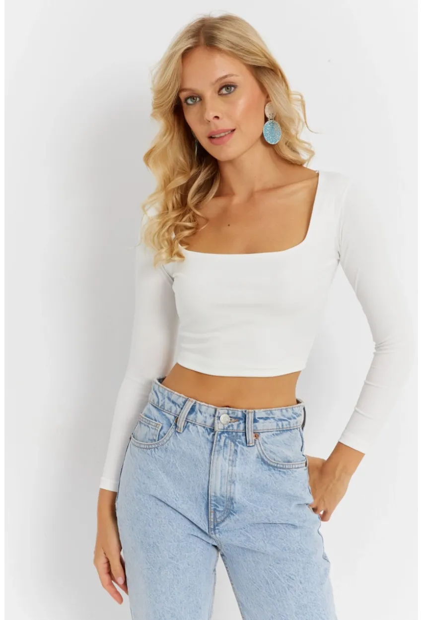 Kadın Beyaz Kare Yaka Crop Bluz CG362