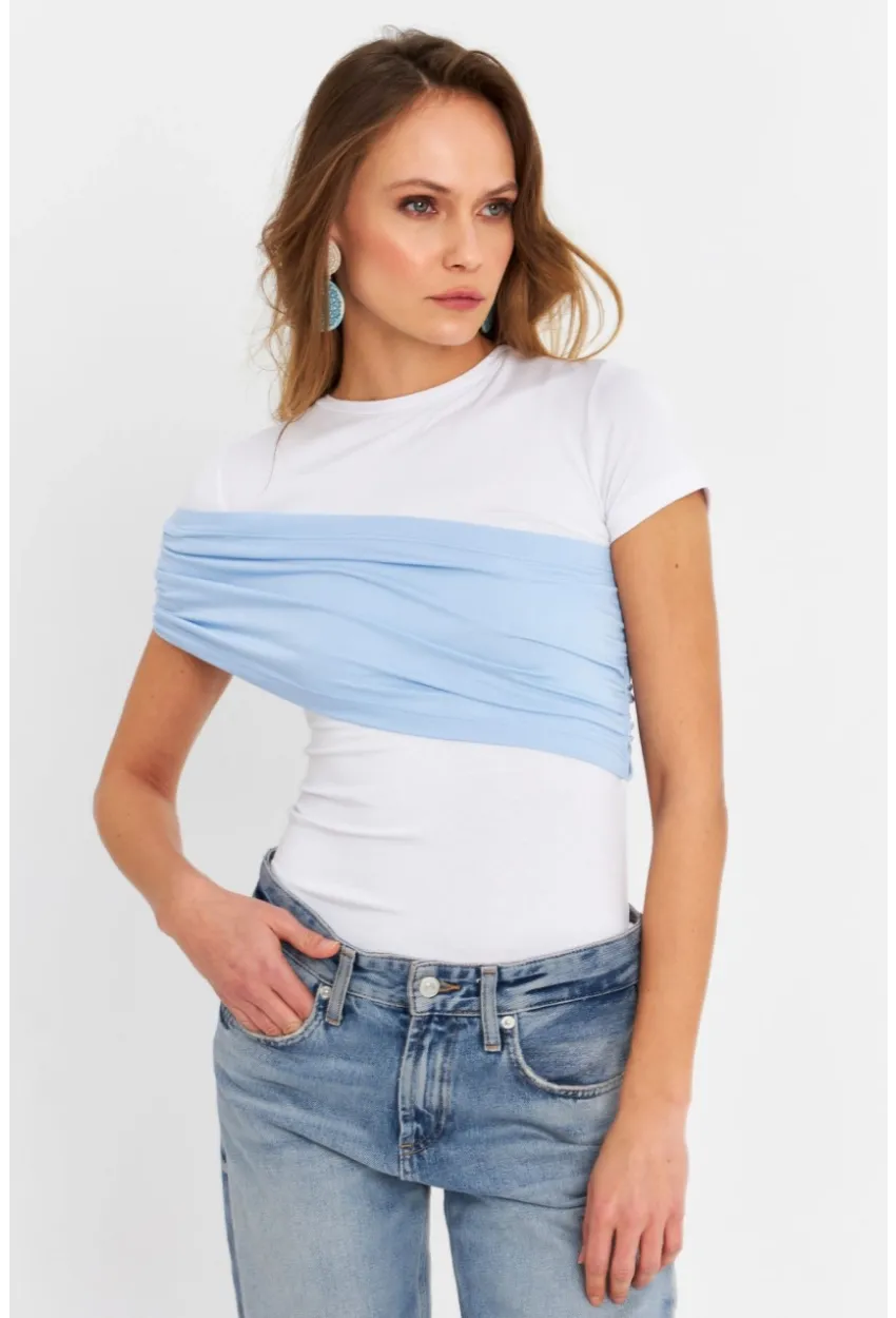 Kadın Beyaz-Mavi Çapraz Bloklu Bluz EY3073
