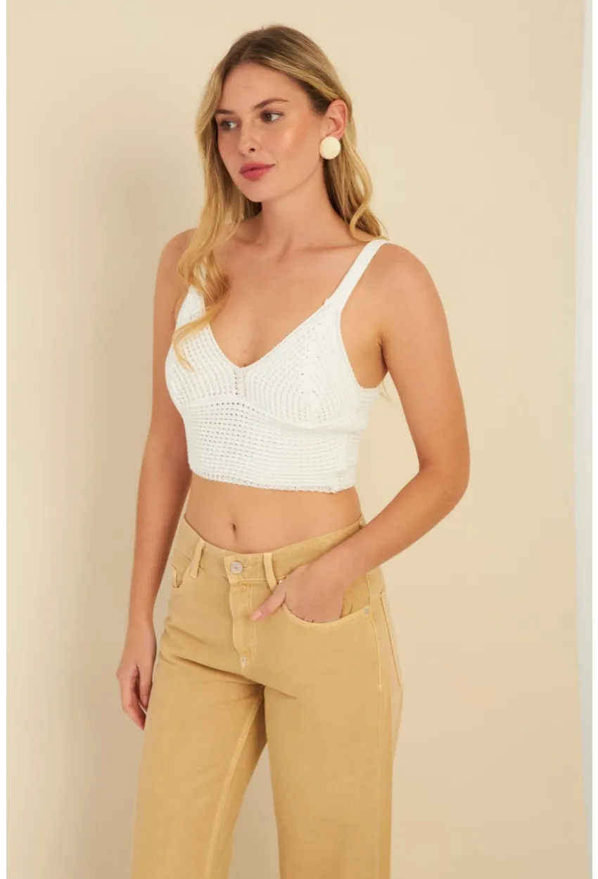 Kadın Beyaz Triko Crop Bluz KZ2507