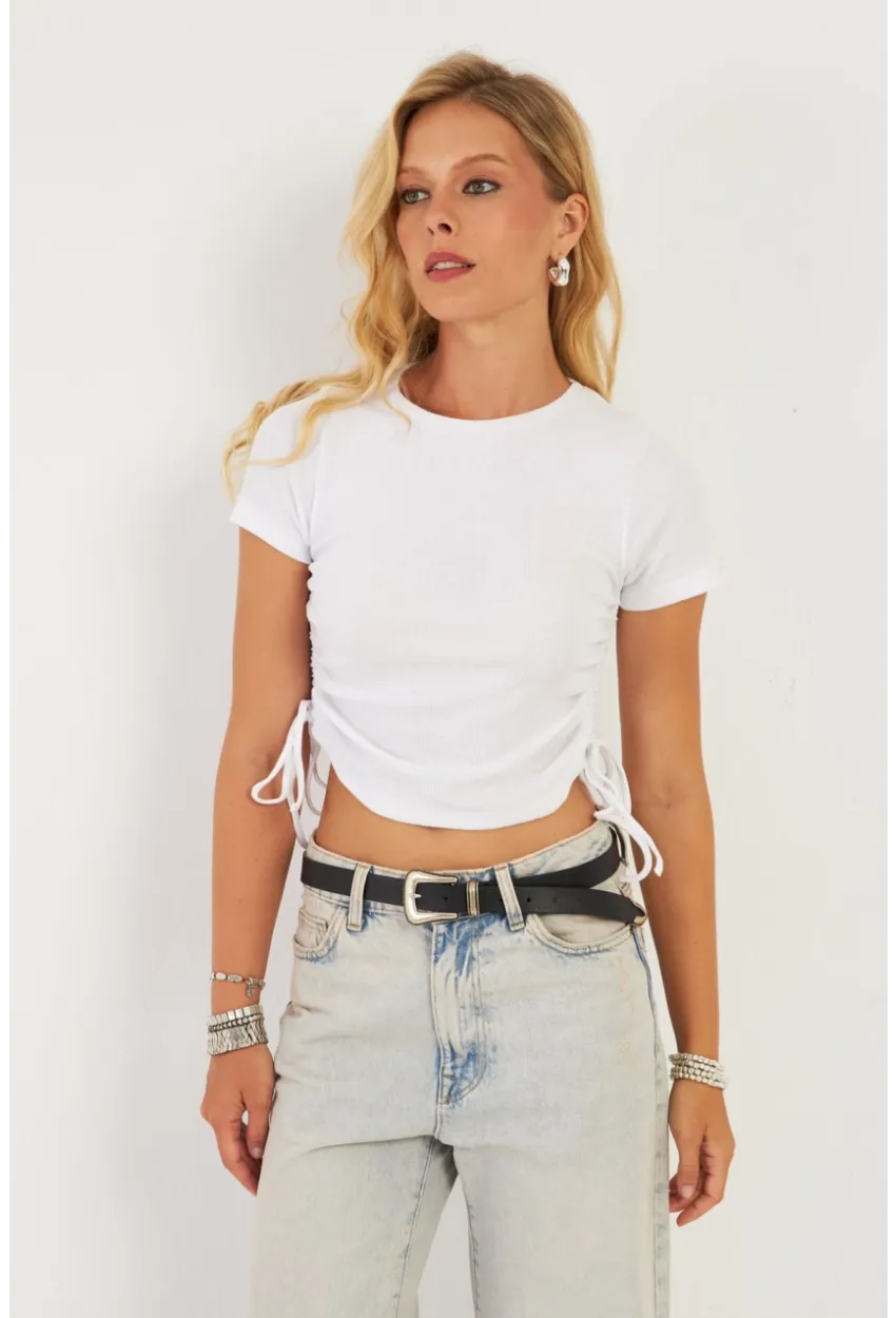 Kadın Beyaz Yanları Büzgülü Kaşkorse Bluz AYD355