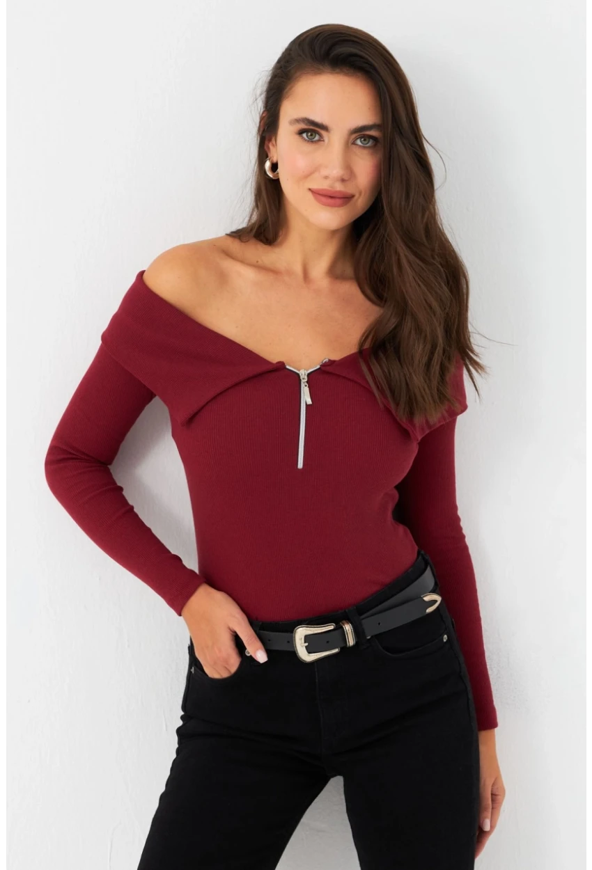 Kadın Bordo Fermuarlı Madonna Yaka Bluz EY2559