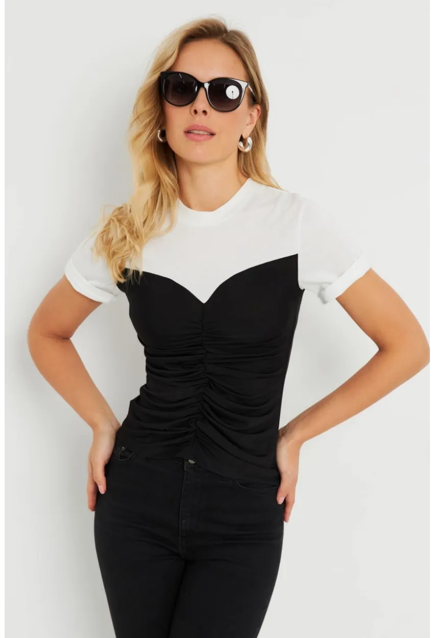 Kadın Büzgülü T-Shirt Bluz Siyah-Beyaz KS117
