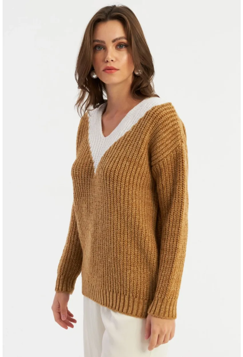 Kadın Camel-Beyaz V Yaka Triko Kazak SMT2434