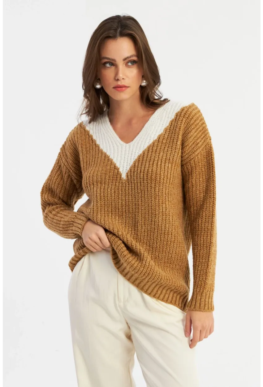 Kadın Camel-Beyaz V Yaka Triko Kazak SMT2434