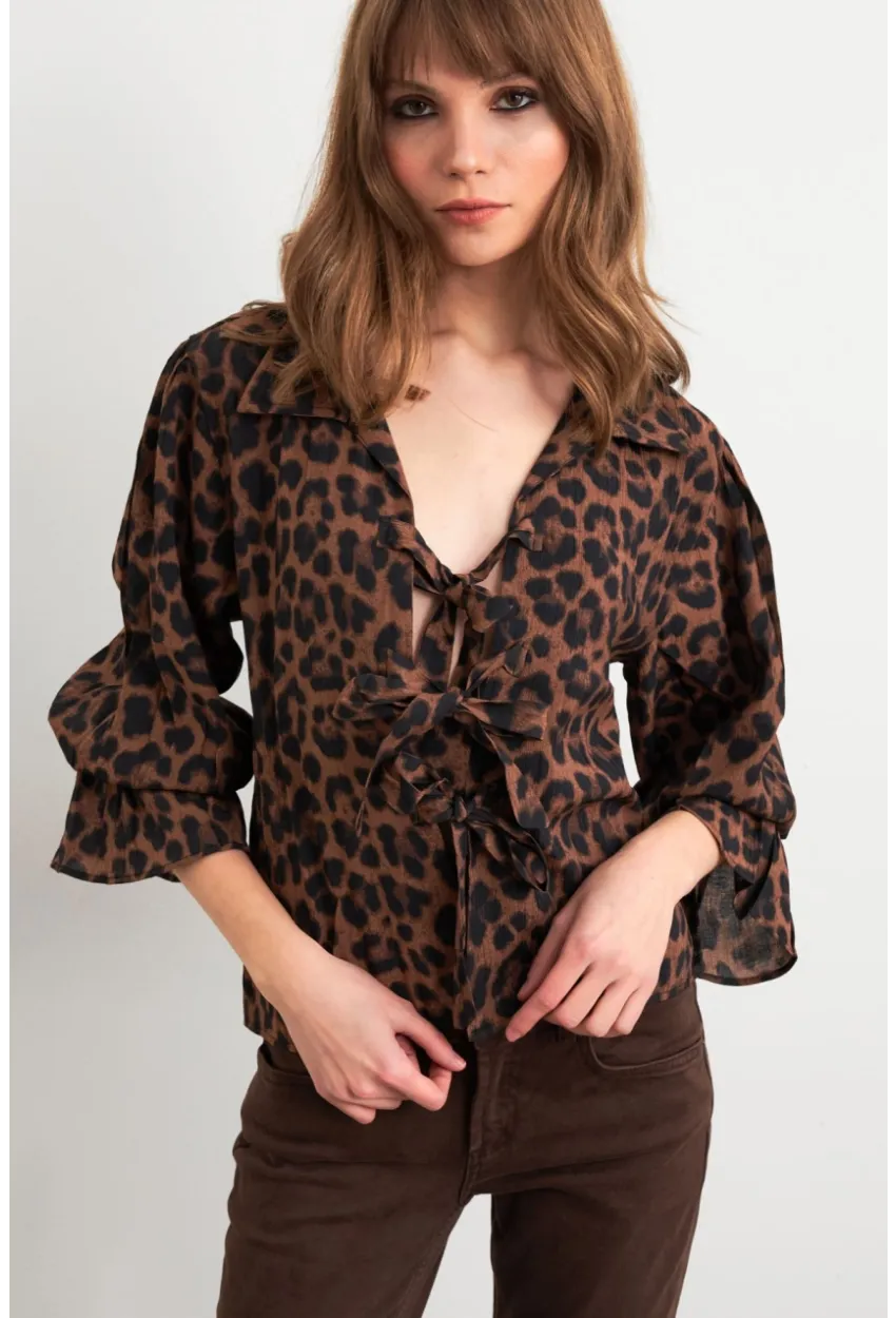 Kadın Camel-Siyah Bağlama Detaylı Leopar Gömlek FS9340