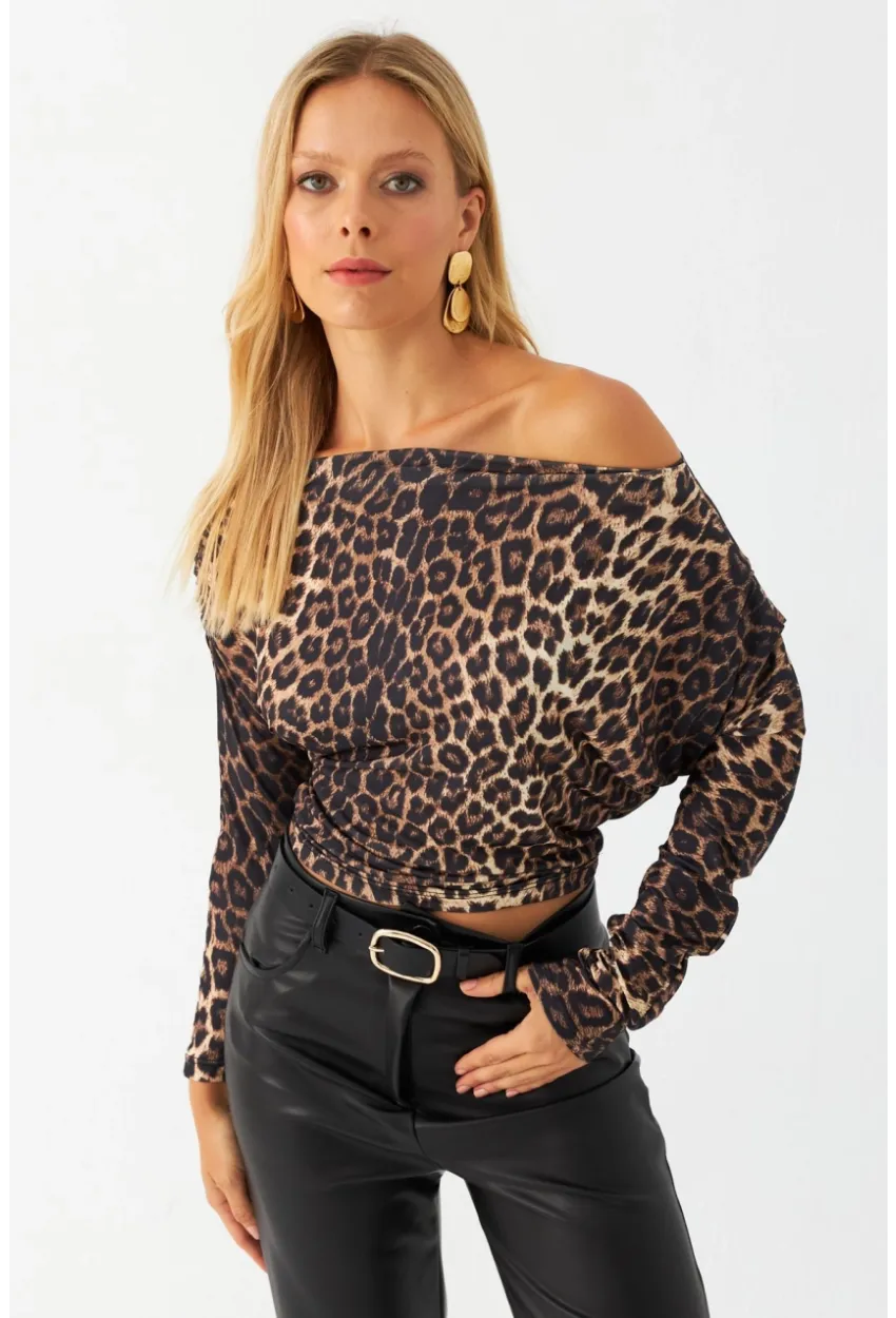 Kadın Camel-Siyah Kayık Yaka Leopar Bluz DMR382-1