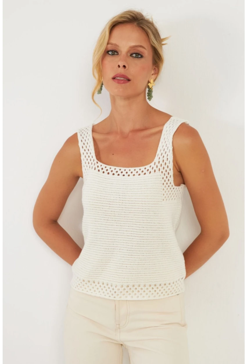 Kadın Ekru Ajurlu Triko Bluz YV258