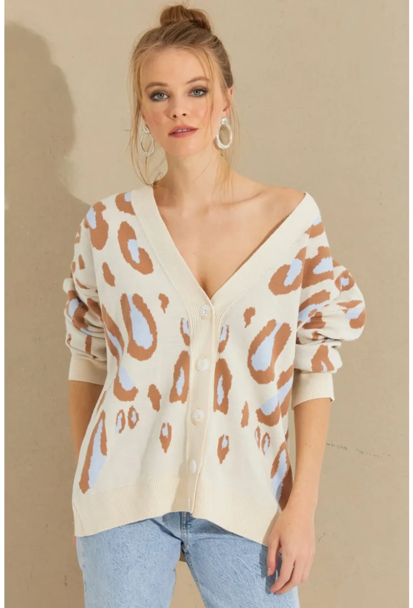Kadın Ekru-Kahve Desenli Düğmeli Hırka KZ2495