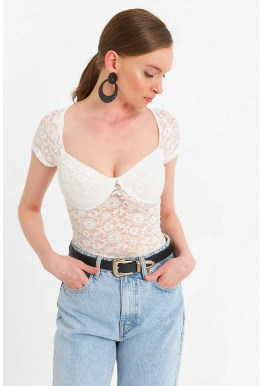 Kadın Ekru Kalp Yaka Tül Crop Bluz TPG05