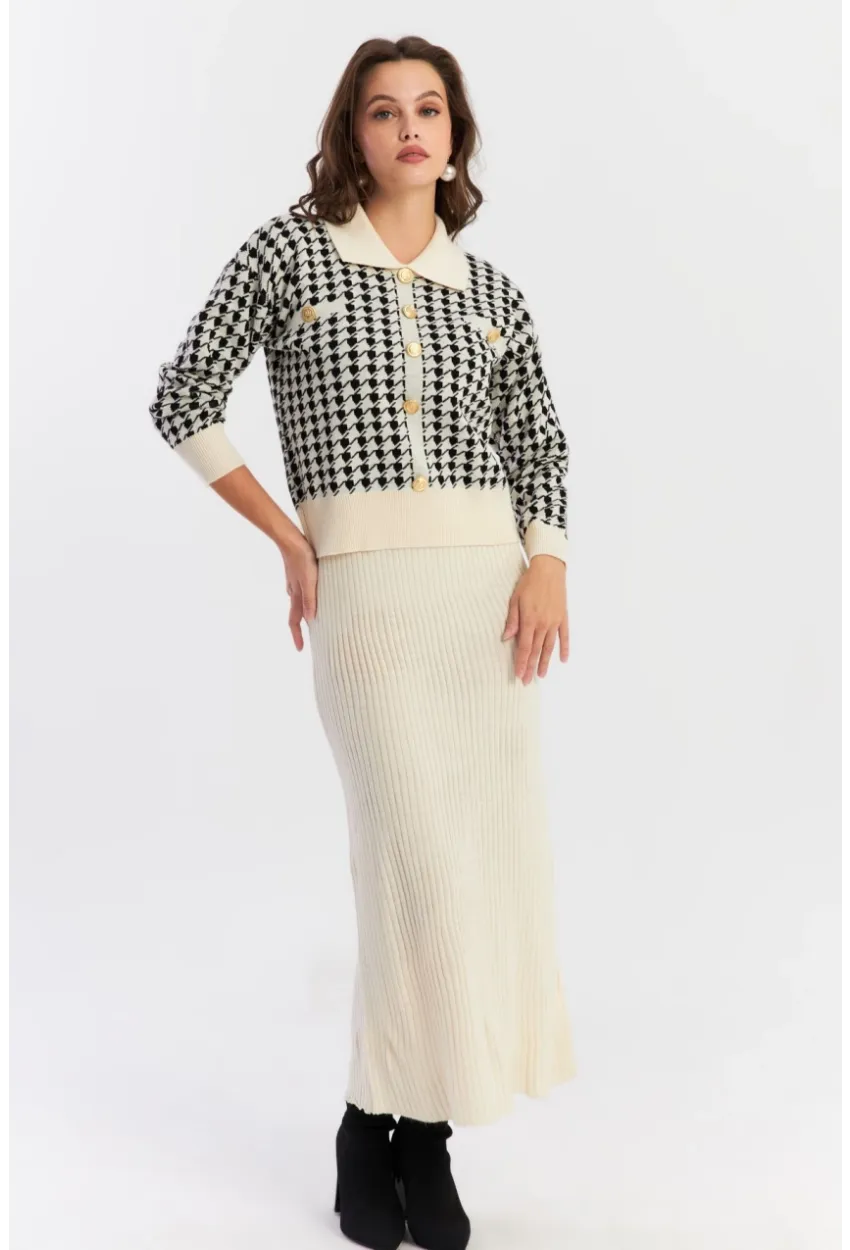 Kadın Ekru-Siyah Kazayağı Desenli Triko Takım NUV36