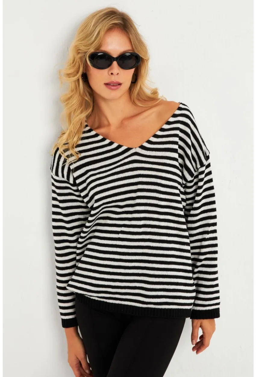 Kadın Ekru-Siyah V Yaka Triko Salaş Bluz YV283