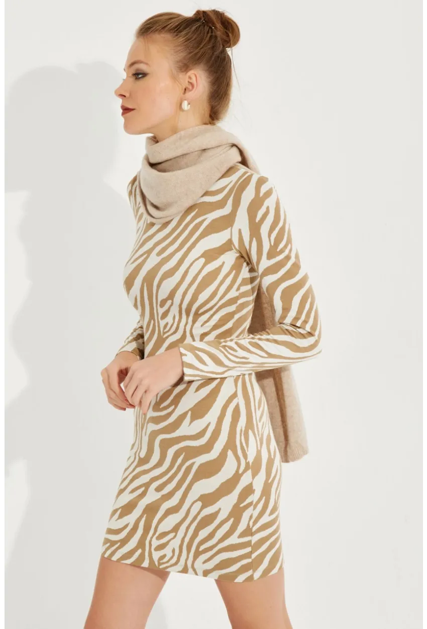 Kadın Ekru Zebra Desenli Mini Elbise AYD249