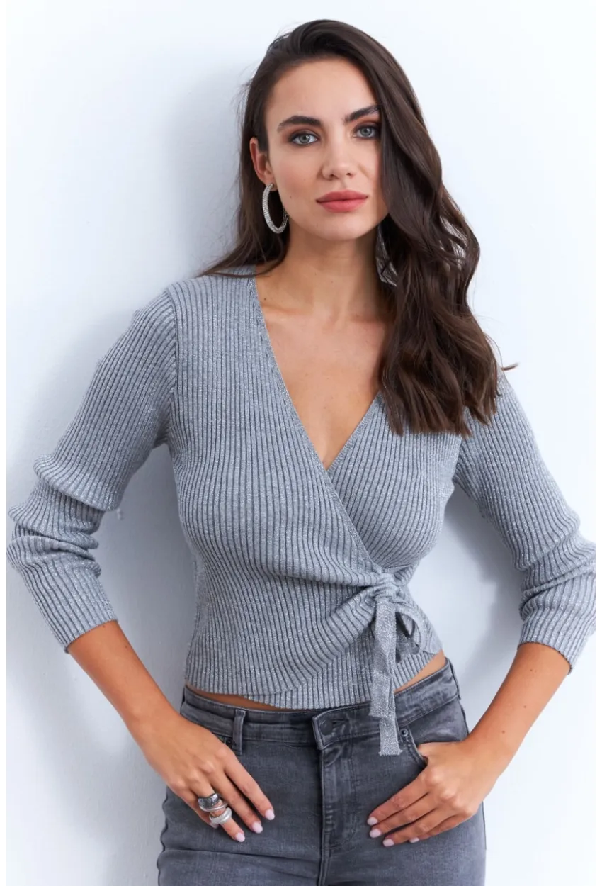 Kadın Gri Kruvaze Büzgülü Simli Bluz KED173