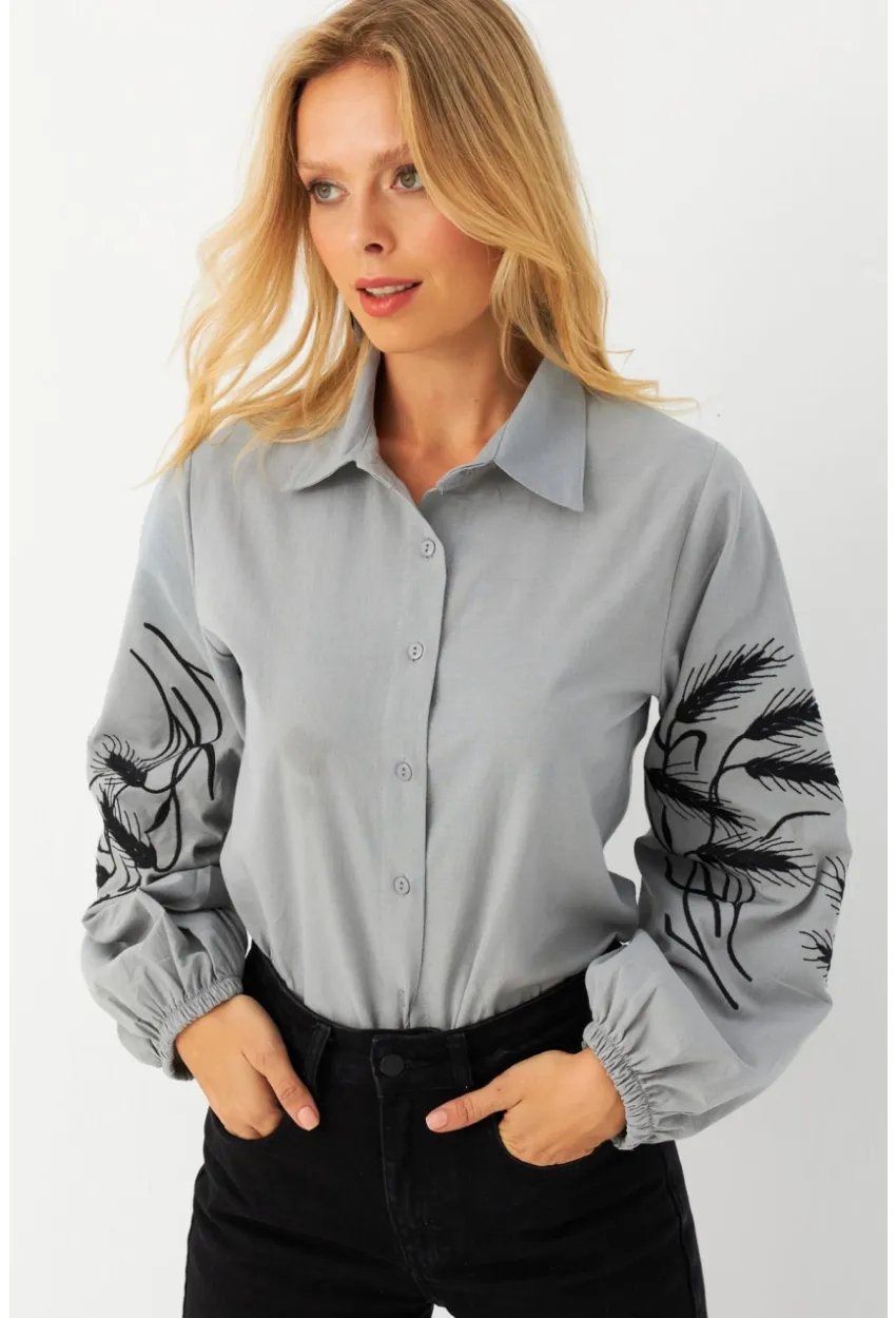 Kadın Gri Nakışlı Balon Kol Gömlek MQS5603