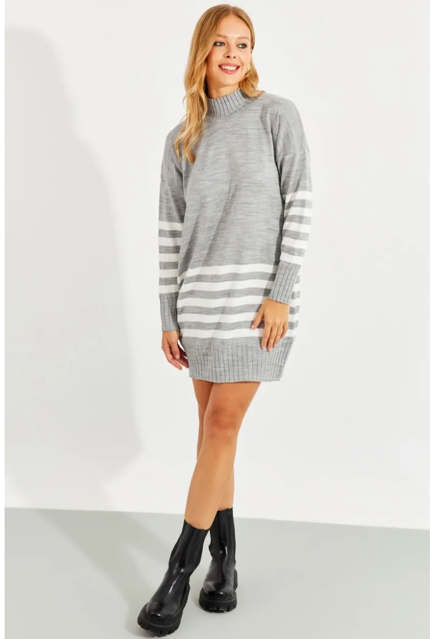 Kadın Gri Triko Çizgili Tunik YV202